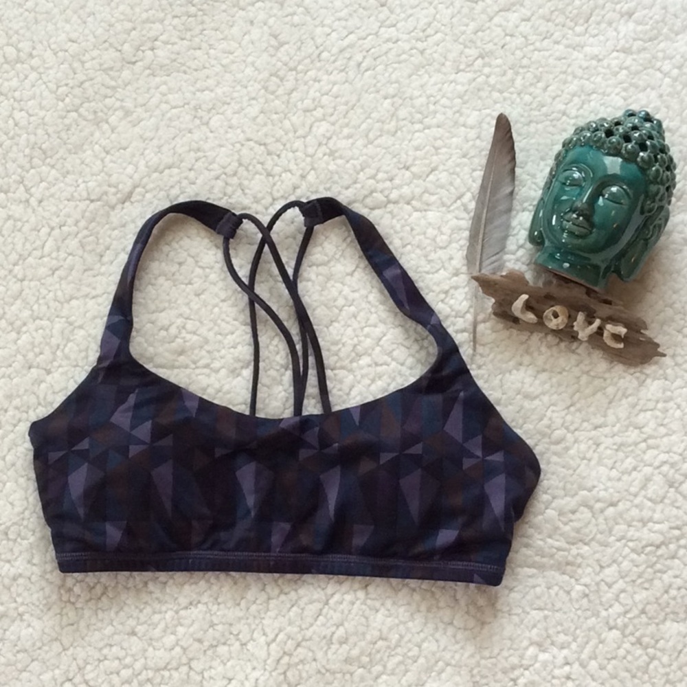 Lululemon Free To Be Bra